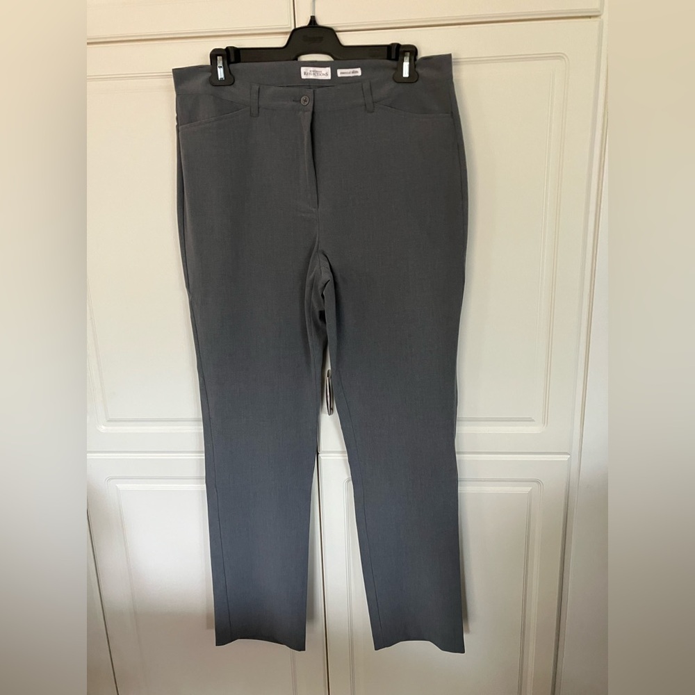 Women’s Gray Pants NWOT - Picture 2 of 14
